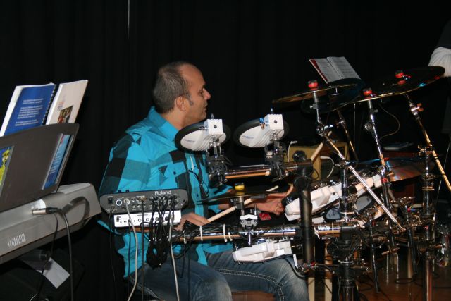 gal/2011/2011 Buch und Kulturtage Borbeck/2011 Christians 50.Geburtstag 116.jpg